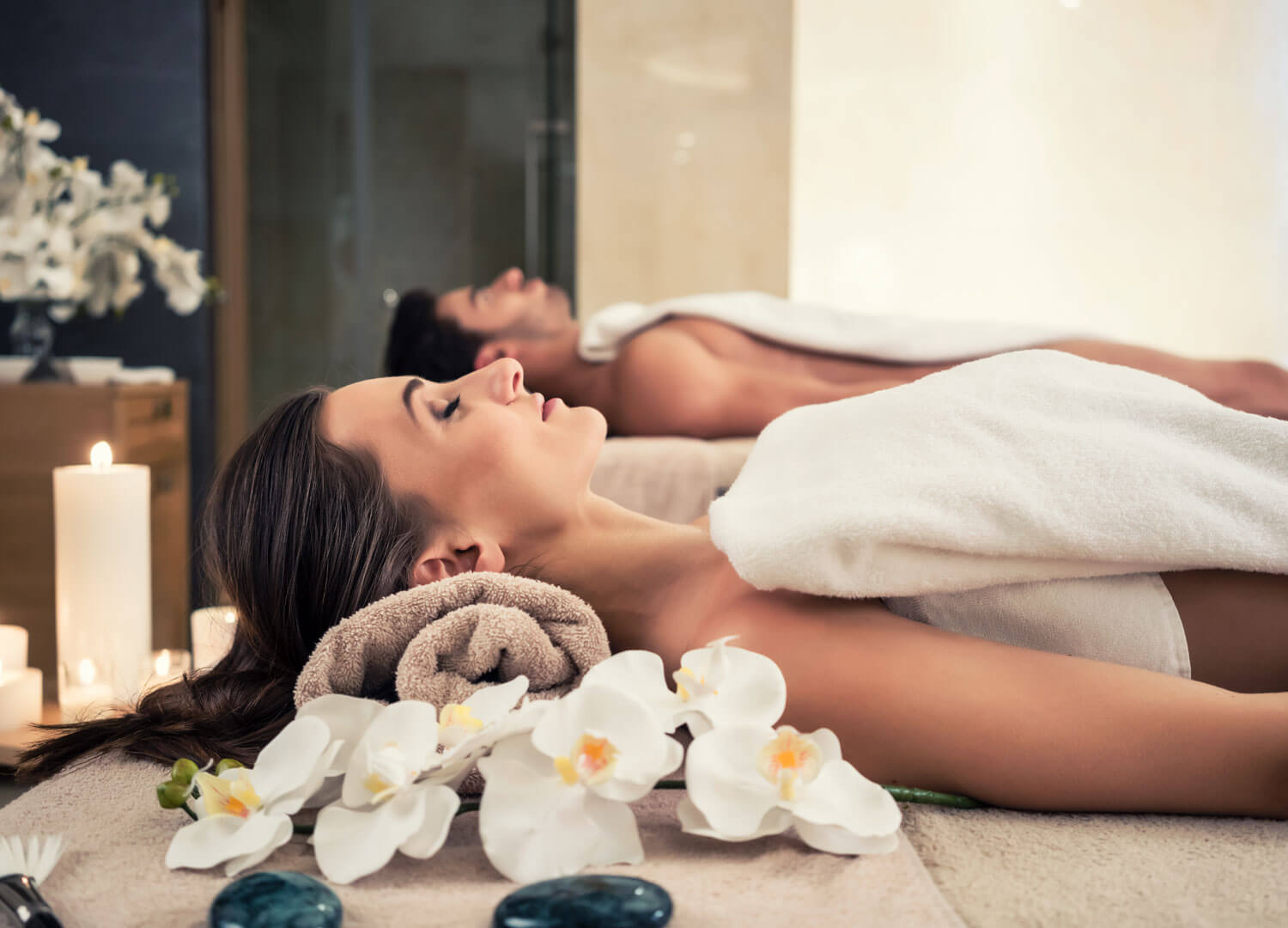 Beauty-Salon-and-Products