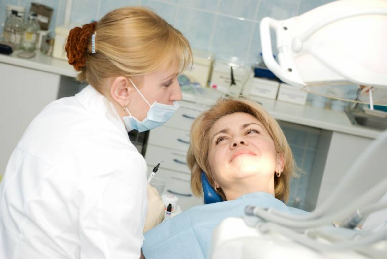 Crown Dental logo